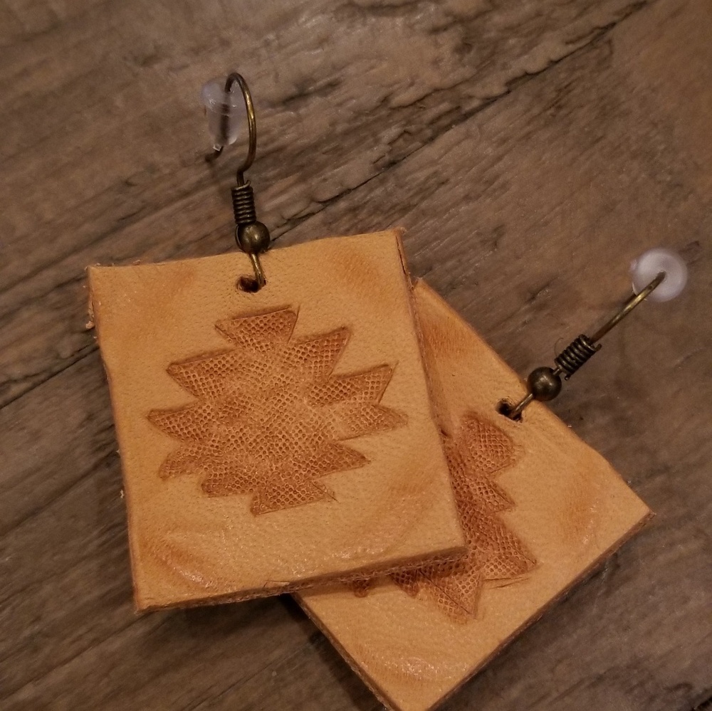 Leather ear rings